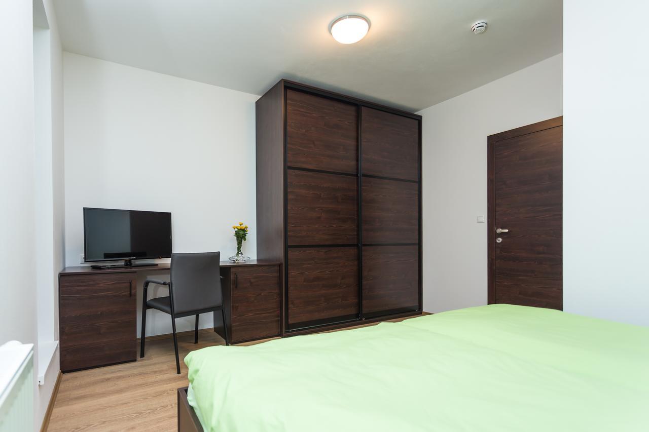 Barok Hotel And Apartments Bratislava Bagian luar foto