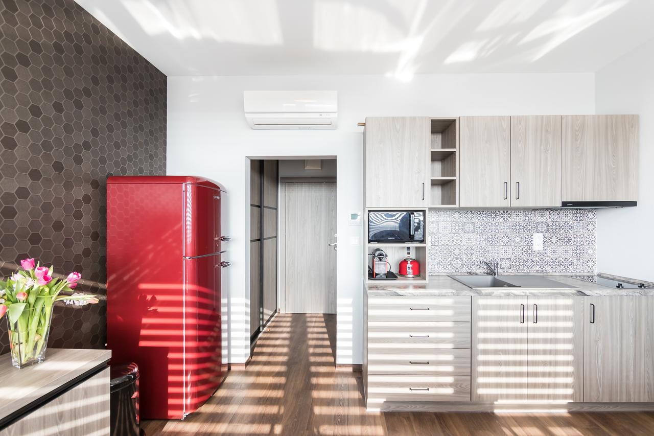 Barok Hotel And Apartments Bratislava Bagian luar foto
