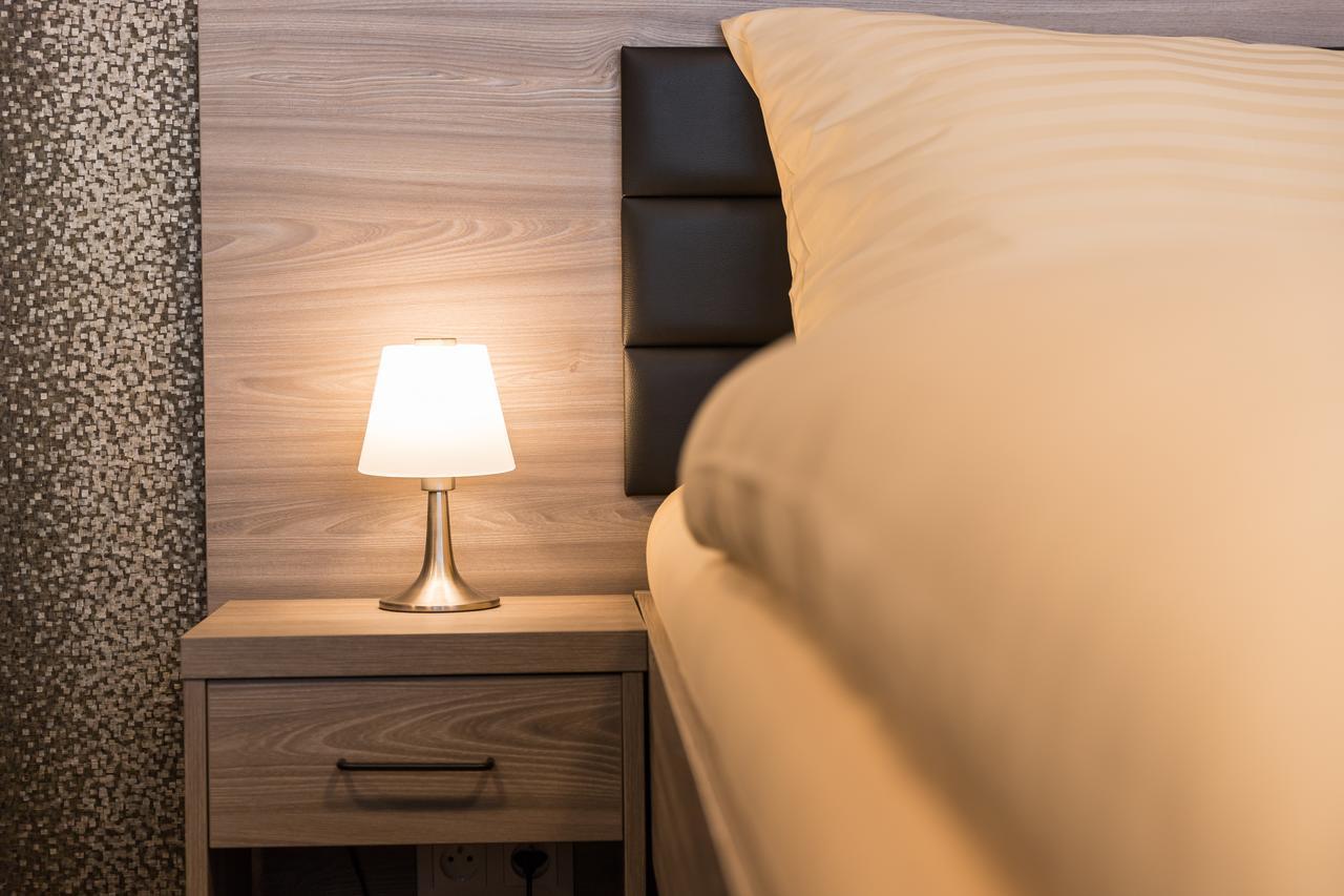 Barok Hotel And Apartments Bratislava Bagian luar foto